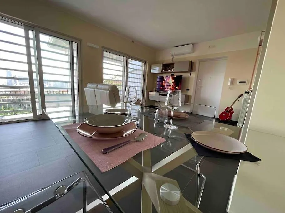 Apartment Flysky Home - Appart Con Posto Auto Naples